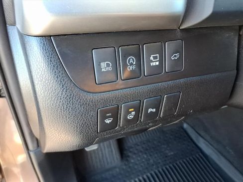 Used 2019 Toyota Highlander Limited Platinum image 27