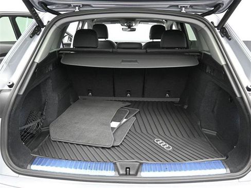 New 2025 Audi Q5 Premium Plus image 12