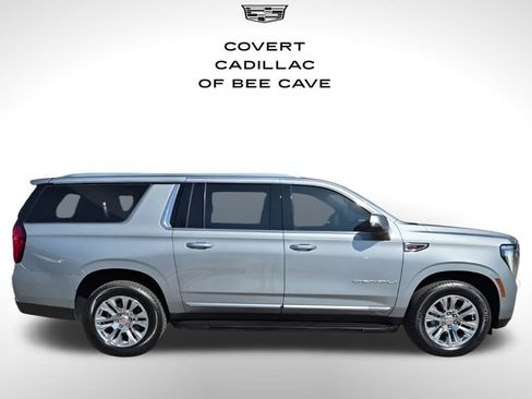 Used 2025 GMC Yukon XL Denali image 13