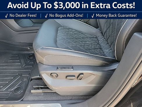 Used 2025 Volkswagen Atlas SEL Premium R-Line AWD/4WD image 16