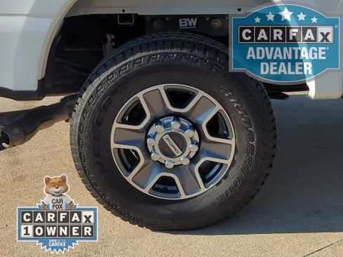 Used 2024 Ford F250 Lariat image 3