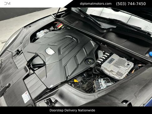 Used 2021 Porsche Cayenne image 45