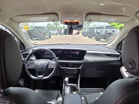 Used 2024 Buick Encore GX Sport Touring FWD image 21