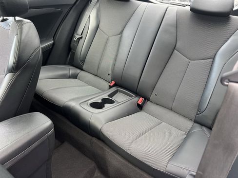 Used 2015 Hyundai Veloster w/ Option Group 03 image 15