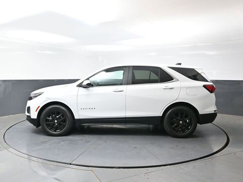Used 2022 Chevrolet Equinox LT w/ LPO, Floor Liner Package FWD image 9