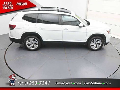 Used 2021 Volkswagen Atlas SE w/ Panoramic Sunroof Package AWD/4WD image 32