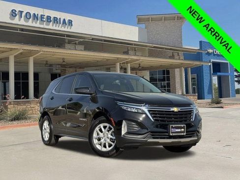 Used 2024 Chevrolet Equinox LT image 1