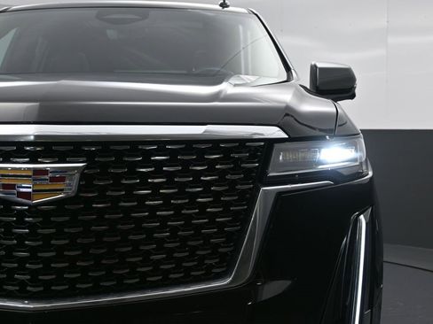 Used 2024 Cadillac Escalade Premium Luxury w/ LPO, Floor Liner Package image 18