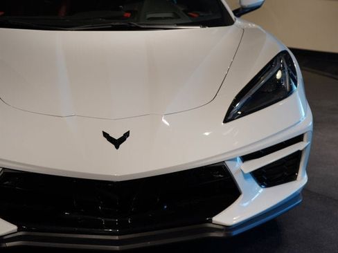 Used 2023 Chevrolet Corvette Stingray Premium Cpe w/ Z51 Performance Package RWD image 22