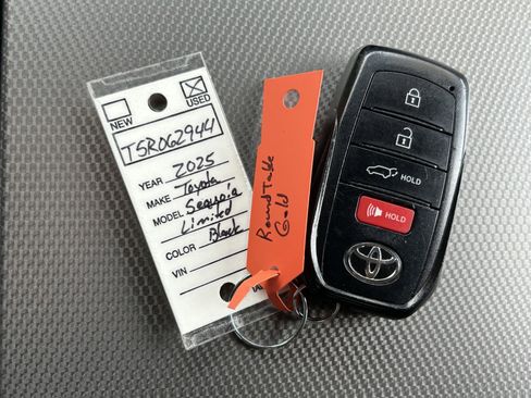 Certified 2025 Toyota Sequoia Limited AWD/4WD image 33