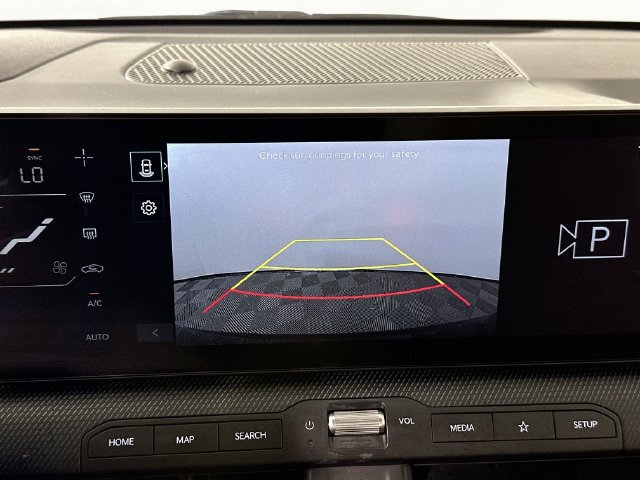 Used 2025 Kia K4 GT-Line w/ GT-Line Premium Package FWD image 14