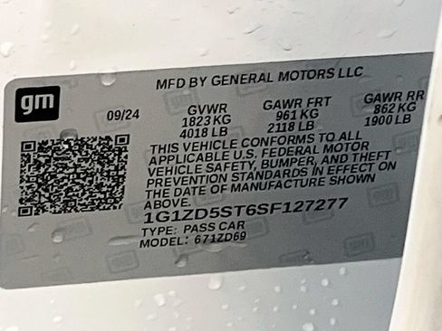 Used 2025 Chevrolet Malibu LT FWD image 32