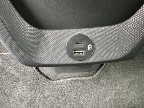 Used 2024 Ford Mustang Mach-E Premium image 17