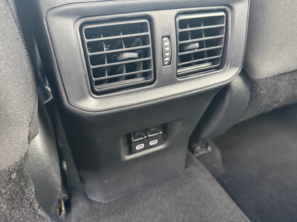 Used 2024 Toyota RAV4 XLE w/ Convenience Package AWD/4WD image 19