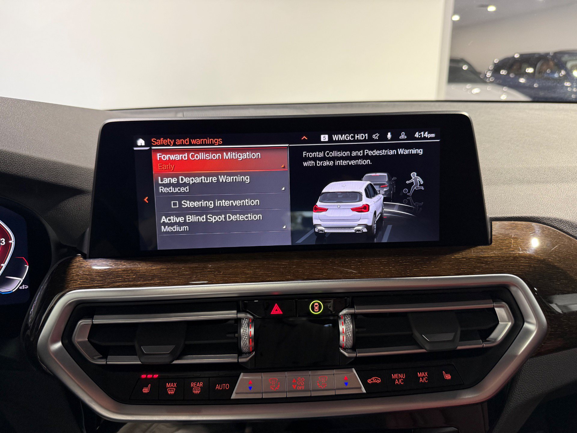 Used 2024 BMW X3 xDrive30i w/ Convenience Package AWD/4WD image 40
