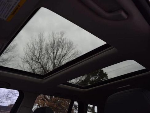 Used 2010 Mercedes-Benz GLK 350 4MATIC image 26