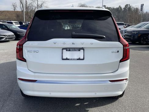 New 2026 Volvo XC90 B6 Ultra image 27
