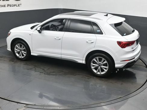 Used 2025 Audi Q3 2.0T Premium AWD/4WD image 44