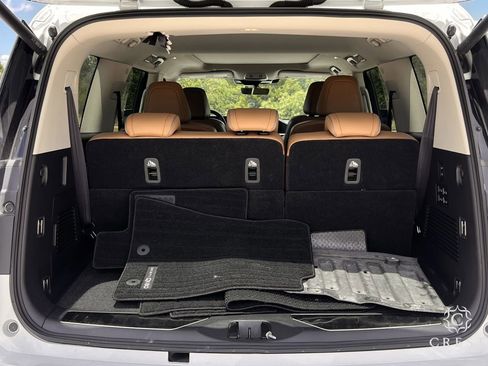 Used 2025 INFINITI QX80 Luxe w/ Cargo Package AWD/4WD image 32