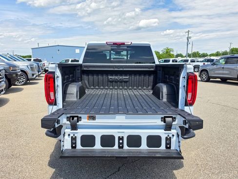 New 2026 GMC Sierra 1500 Denali w/ Technology Package AWD/4WD image 5