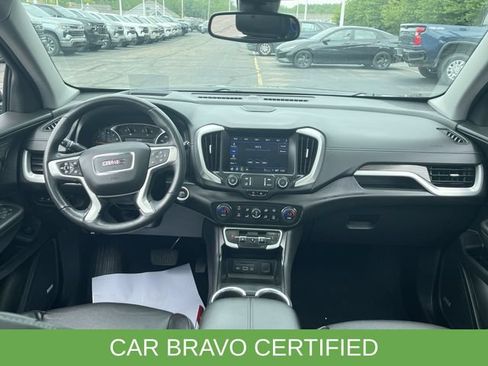 Certified 2022 GMC Terrain SLT w/ Infotainment Package II AWD/4WD image 21