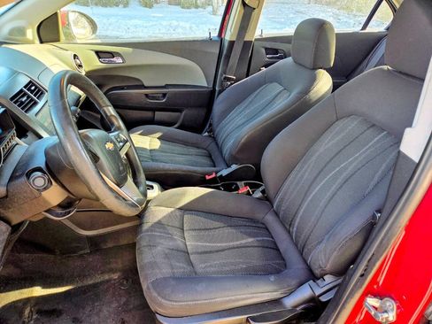 Used 2015 Chevrolet Sonic LT FWD image 6