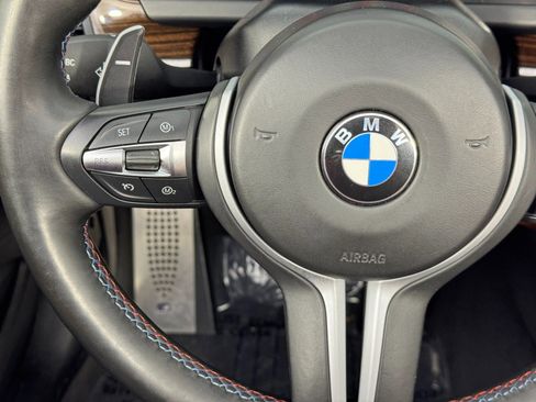 Used 2017 BMW M6 Convertible image 21