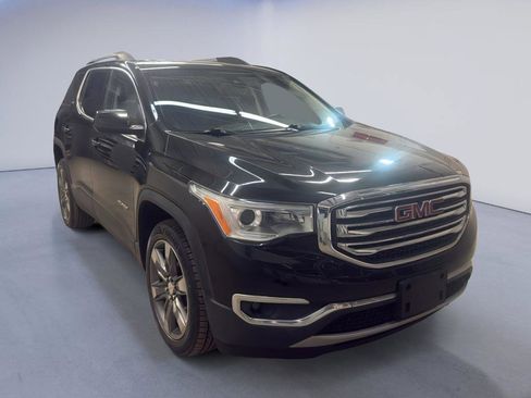 Used 2018 GMC Acadia SLT image 1