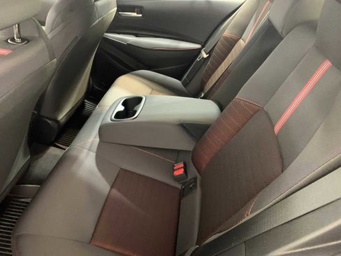 Certified 2025 Toyota Corolla SE image 9