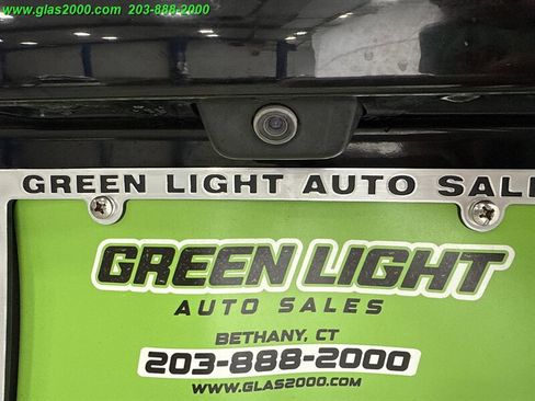 Used 2019 Jeep Cherokee Latitude Plus w/ Cold Weather Group image 27