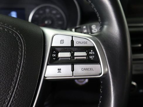 Used 2022 Kia Telluride LX image 43