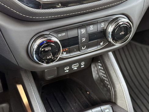 Certified 2023 Chevrolet TrailBlazer ACTIV w/ Convenience Package image 25