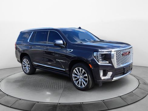 Used 2023 GMC Yukon Denali image 1