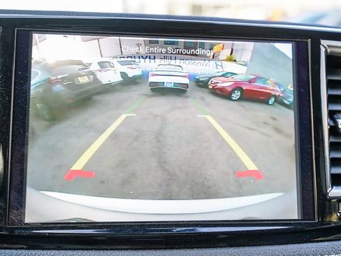 Used 2023 Chrysler Pacifica Limited image 22