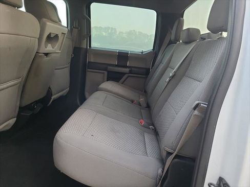 Used 2017 Ford F150 XLT image 17