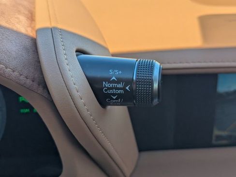 Used 2021 Lexus LC 500 Convertible w/ Touring Package image 34