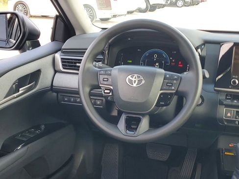 Certified 2026 Toyota Camry LE image 25