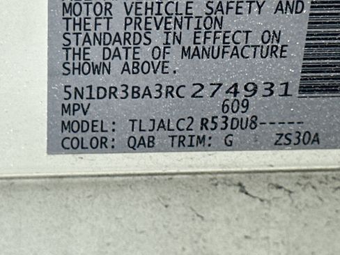 Used 2024 Nissan Pathfinder SV FWD image 33