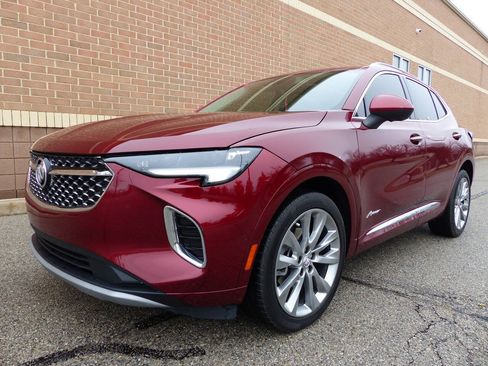 Used 2023 Buick Envision Avenir FWD image 5