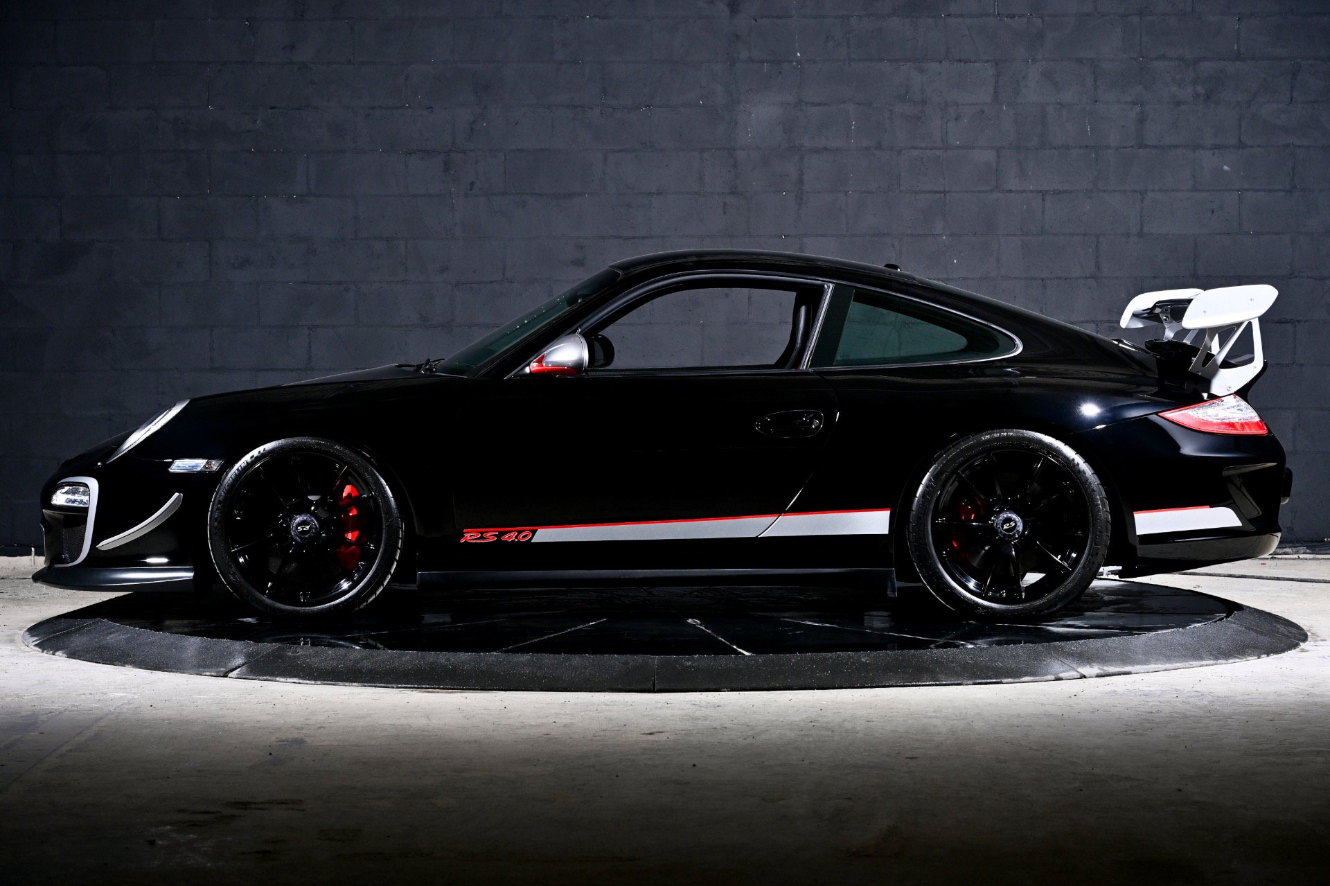 Used 2011 Porsche 911 GT3 RS 4.0 RWD image 28