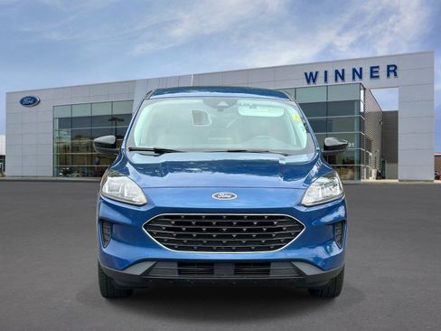Used 2022 Ford Escape SE w/ SE Sport Appearance Package AWD/4WD image 5