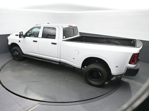 New 2026 RAM 3500 Tradesman AWD/4WD image 53