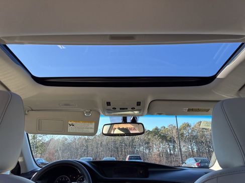 Used 2015 Lexus ES 350 image 30