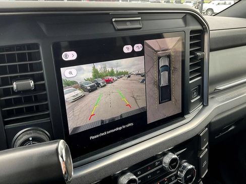 Used 2025 Ford F450 Platinum AWD/4WD image 14