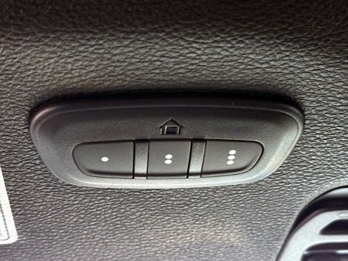 Used 2022 Jeep Gladiator Rubicon w/ LED Lighting Group image 21