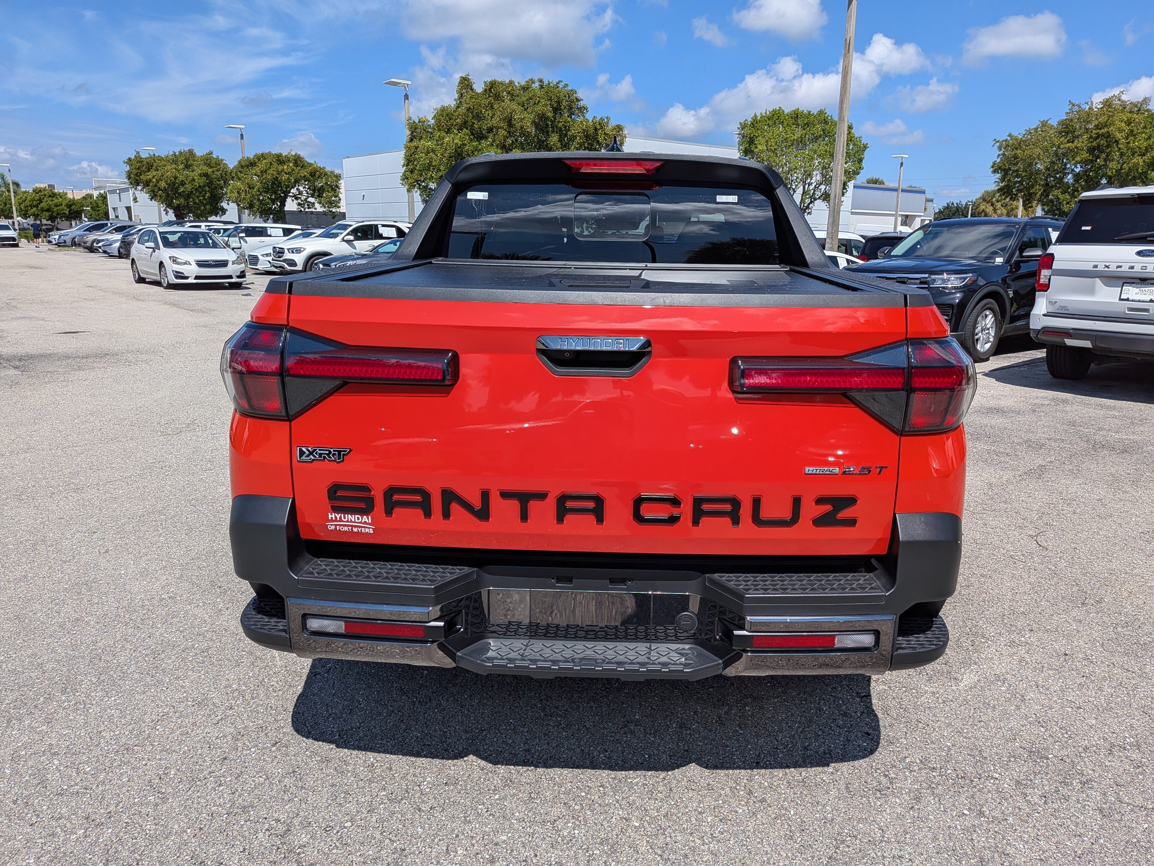 Used 2025 Hyundai Santa Cruz XRT AWD/4WD image 5