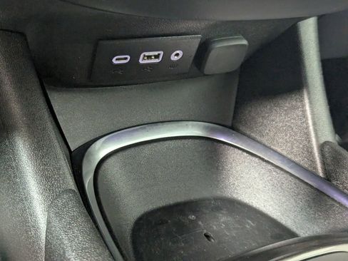 Used 2023 Chevrolet Malibu LT FWD image 22