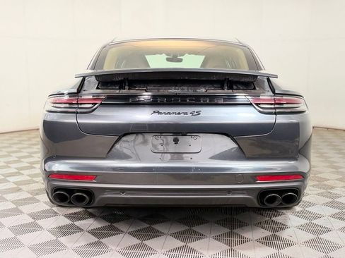 Used 2018 Porsche Panamera 4S image 5