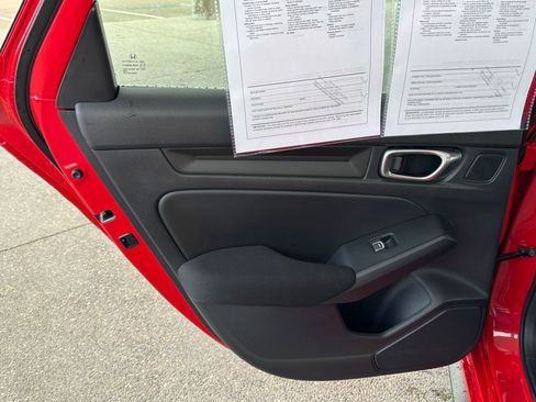 Used 2023 Honda Civic Sport image 24