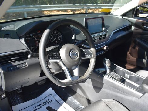 Used 2020 Nissan Altima 2.5 S image 16